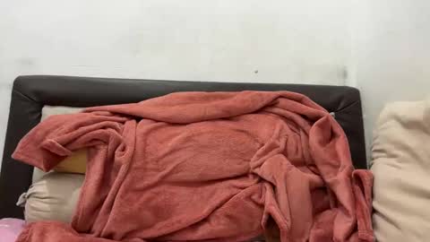 randomnaut online show from March 12, 2025, 7:38 pm