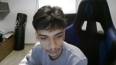 ratlean21 online show from December 11, 2024, 5:53 am