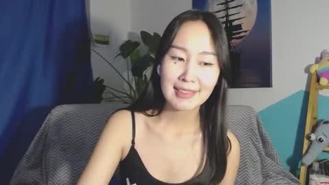 ratna_mm online show from December 25, 2024, 12:05 pm