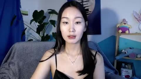 ratna_mm online show from February 1, 2025, 10:59 am