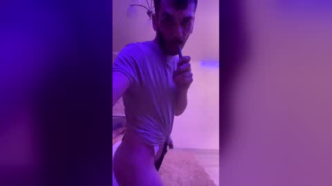 Raul0401 online show from March 14, 2026, 11:32 pm