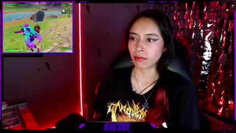 Snapshot of rav3nx_ chatting on February 7, 2025, 7:07 am online show from February 7, 2025, 7:07 am