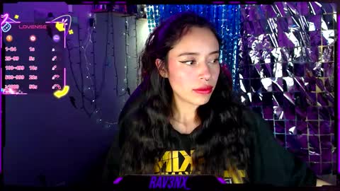   online show from December 22, 2025, 9:56 pm