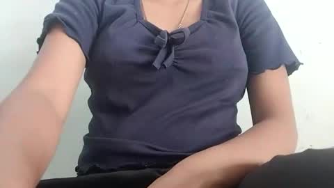 rava_sexy online show from September 12, 2025, 9:09 am