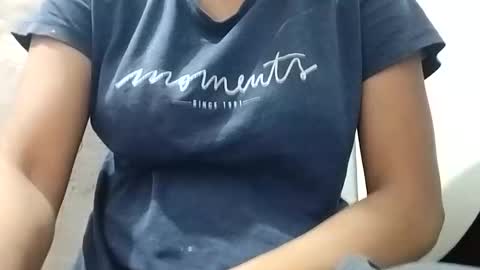 rava_sexy online show from October 31, 2025, 1:06 am