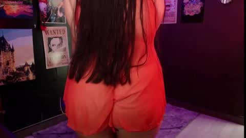 Snapshot of raven_darkk chatting on May 5, 2026, 9:34 pm Raven online show from May 5, 2026, 9:34 pm