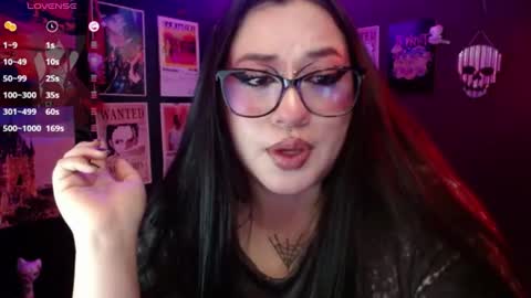 Snapshot of raven_darkk chatting on July 9, 2026, 6:45 pm Raven online show from July 9, 2026, 6:45 pm