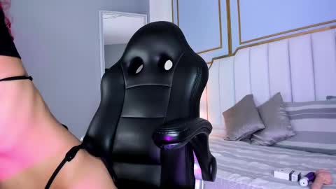 Snapshot of raven_jade_ chatting on February 26, 2025, 6:58 am raven_jade_ online show from February 26, 2025, 6:58 am