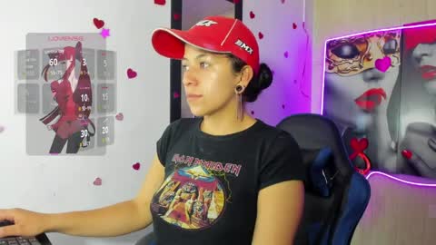 Snapshot of raven_rouge chatting on May 12, 2026, 11:51 am gata online show from May 12, 2026, 11:51 am
