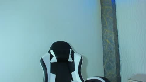 Snapshot of raven_rouge chatting on June 12, 2026, 12:48 pm gata online show from June 12, 2026, 12:48 pm