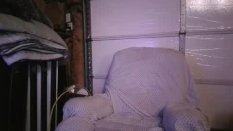 Snapshot of ravengod999 chatting on November 14, 2025, 9:35 pm ravengod999 online show from November 14, 2025, 9:35 pm