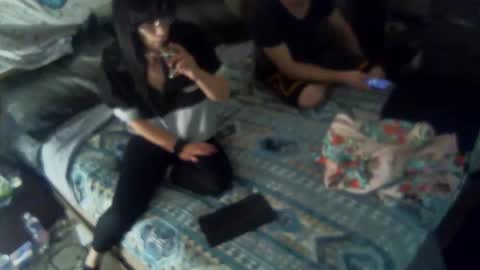 ravenmae34 online show from May 14, 2026, 6:31 am