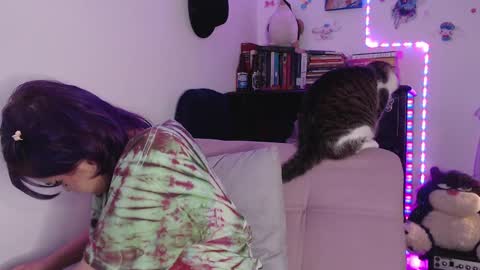 Snapshot of raventh_ chatting on March 12, 2025, 4:30 am raventh_ online show from March 12, 2025, 4:30 am