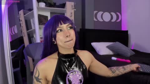 Raven Witch online show from January 25, 2025, 12:17 am