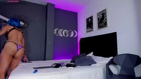 Raven Witch online show from March 1, 2025, 9:15 pm