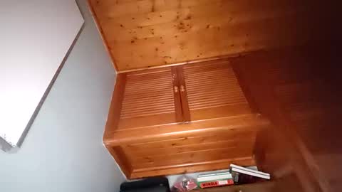 raveworldwidexxx online show from April 18, 2026, 7:18 pm