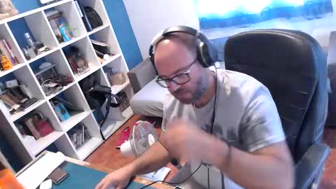 ravingr3d3 online show from September 26, 2025, 1:26 pm