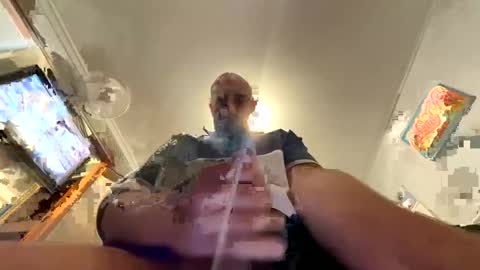 Snapshot of rawdillz121 chatting on March 10, 2025, 5:00 am Down under guy online show from March 10, 2025, 5:00 am