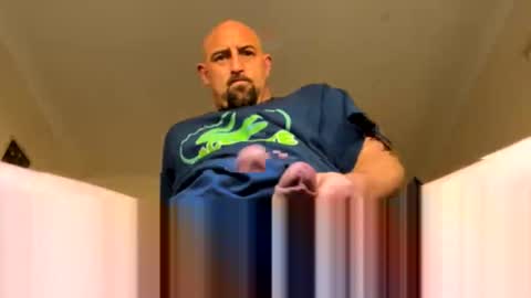 Snapshot of rawdillz121 chatting on September 28, 2025, 10:04 pm Down under guy online show from September 28, 2025, 10:04 pm