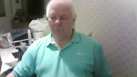 ray47 online show from October 5, 2025, 11:02 pm