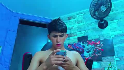 Snapshot of rayan_black chatting on December 16, 2024, 2:47 am rayan_black online show from December 16, 2024, 2:47 am