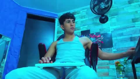 Snapshot of rayan_black chatting on December 20, 2024, 11:00 am rayan_black online show from December 20, 2024, 11:00 am