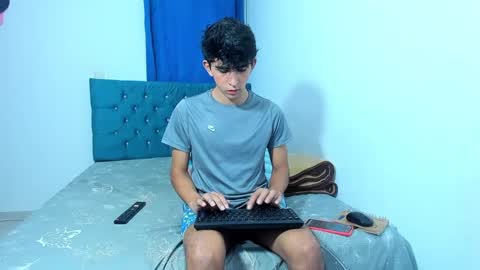 Snapshot of rayan_black chatting on March 4, 2025, 4:17 am rayan_black online show from March 4, 2025, 4:17 am