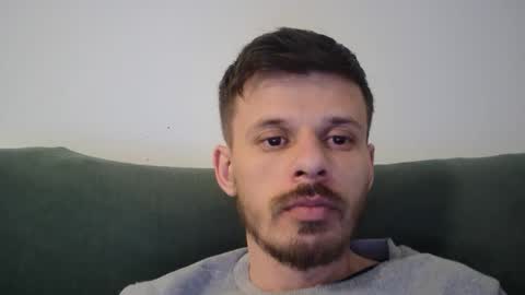 Snapshot of rayann27 chatting on May 15, 2026, 11:23 pm rayan online show from May 15, 2026, 11:23 pm