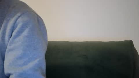 Snapshot of rayann27 chatting on May 17, 2026, 1:58 am rayan online show from May 17, 2026, 1:58 am