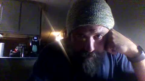 Snapshot of raybob252000 chatting on October 27, 2025, 1:42 am raybob252000 online show from October 27, 2025, 1:42 am