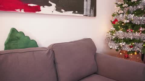 Raychell Black  online show from December 28, 2024, 4:09 pm