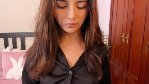 Raychell Black  online show from February 7, 2025, 8:10 pm