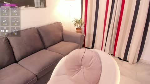 Raychell Black  online show from October 18, 2025, 2:07 pm