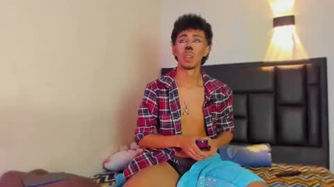 Rayn online show from October 30, 2025, 11:55 am