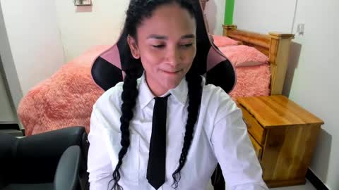 Danna online show from April 4, 2026, 4:59 pm