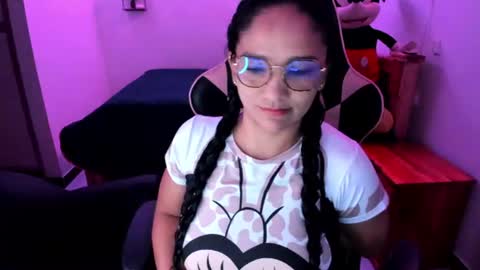 Danna online show from July 3, 2026, 1:45 am
