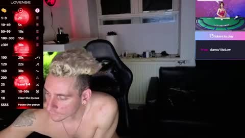 Rayzel online show from May 26, 2026, 1:01 am
