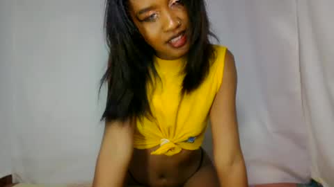 Snapshot of razafindrasoa chatting on June 22, 2026, 6:16 pm razafindrasoa online show from June 22, 2026, 6:16 pm
