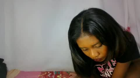 Snapshot of razafindrasoa chatting on June 24, 2026, 8:13 am razafindrasoa online show from June 24, 2026, 8:13 am