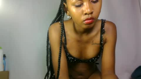 Snapshot of razafindrasoa chatting on July 10, 2026, 8:55 pm razafindrasoa online show from July 10, 2026, 8:55 pm