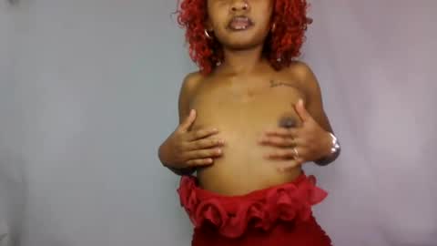 Snapshot of razafindrasoa chatting on July 25, 2026, 9:56 pm razafindrasoa online show from July 25, 2026, 9:56 pm