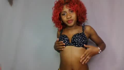 Snapshot of razafindrasoa chatting on July 27, 2026, 6:37 pm razafindrasoa online show from July 27, 2026, 6:37 pm