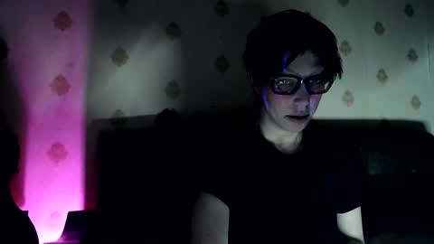  Yrriel Strife Candy-Demon Caveboy mr. Cringe   online show from December 15, 2025, 3:55 am