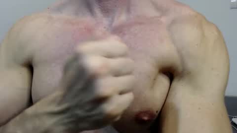 razorramon13 online show from December 10, 2024, 2:39 pm