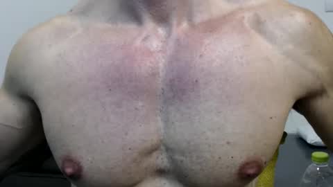 razorramon13 online show from December 20, 2024, 3:14 am