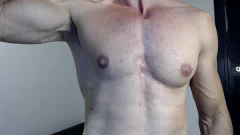 razorramon13 online show from January 11, 2025, 5:40 pm