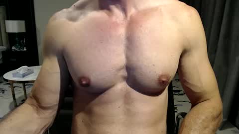 razorramon13 online show from January 19, 2025, 3:21 pm