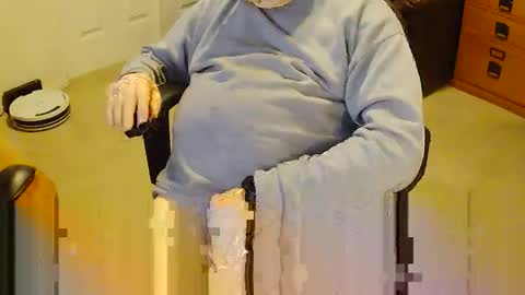 rb69er905364 online show from February 14, 2026, 10:50 pm