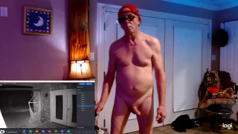 Snapshot of ready4aride2day chatting on December 24, 2024, 9:39 am ready4aride2day online show from December 24, 2024, 9:39 am