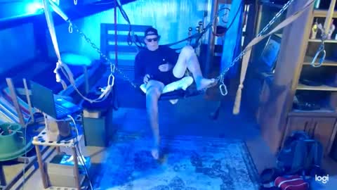 Snapshot of ready4aride2day chatting on February 6, 2025, 9:22 am ready4aride2day online show from February 6, 2025, 9:22 am